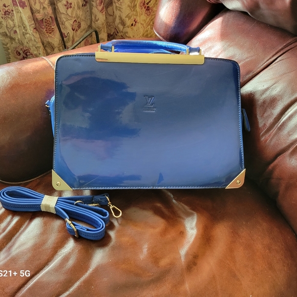 Seriously gorgeous Louis Vuitton purse.Of course vintage just stunning - Picture 10 of 12